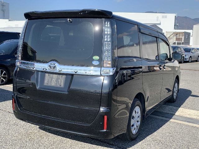 vehicle-image