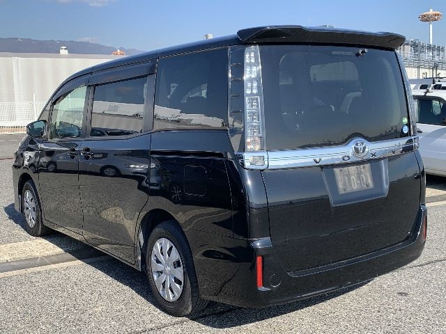 vehicle-image